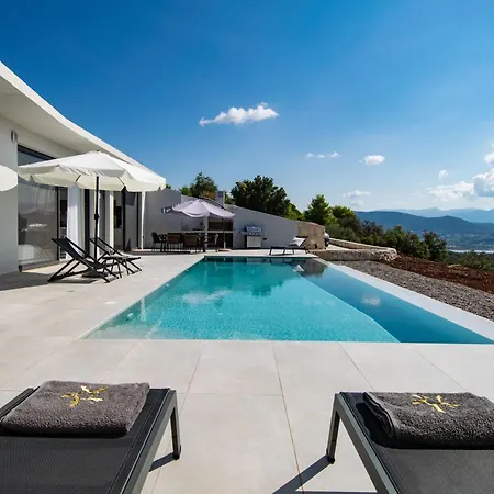 Pentacle Villa